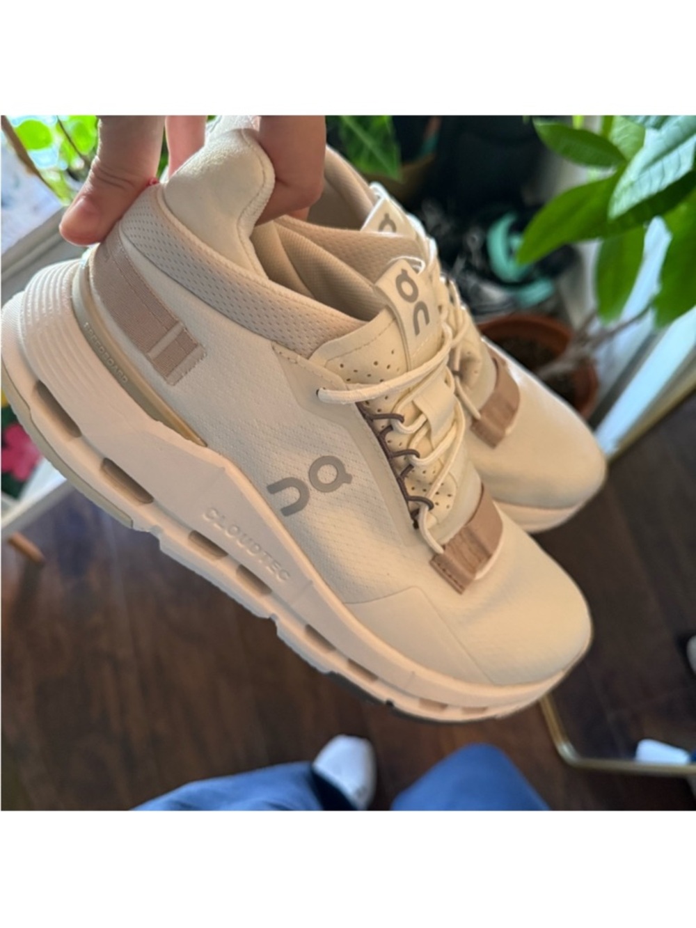 On Running Women's Sneakers in Cream and Beige
